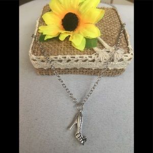 🌼5 for $25🌼 Stiletto Necklace